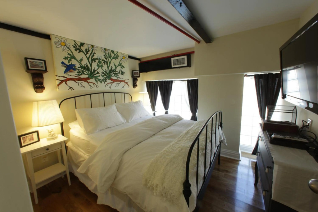 The Box House Hotel