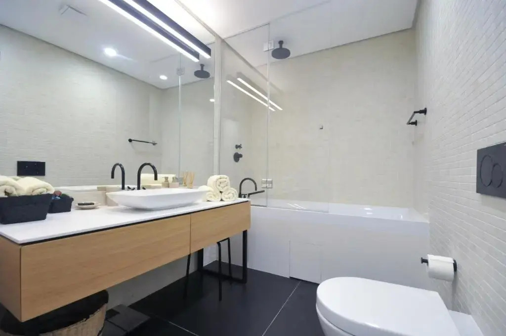 Leona Residences Apartment