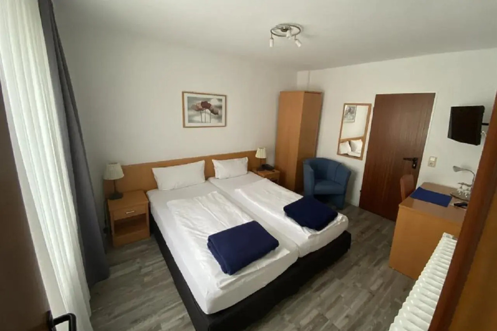 Hotel Apartments Restaurant CALA LUNA