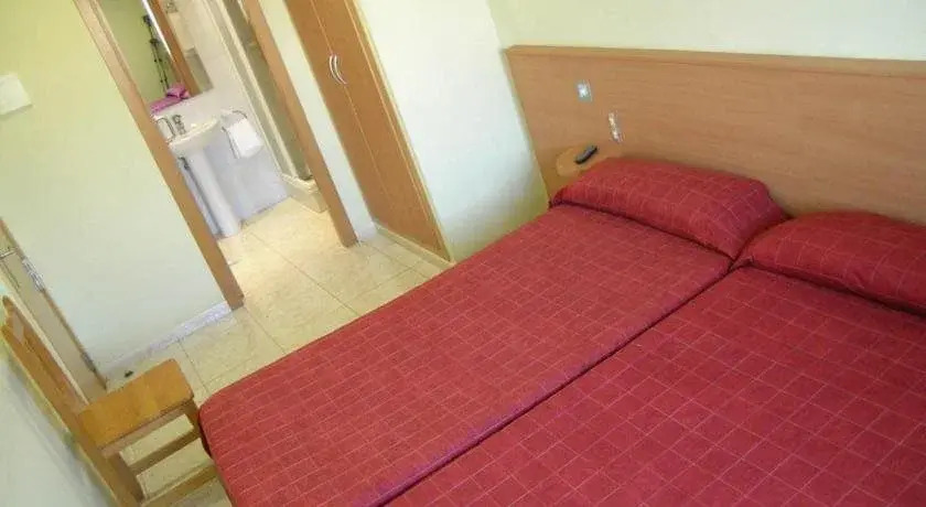 Hostal Bartis