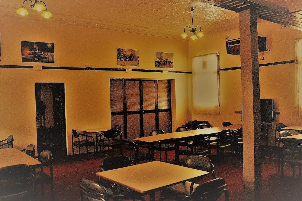 Caledonian Hotel