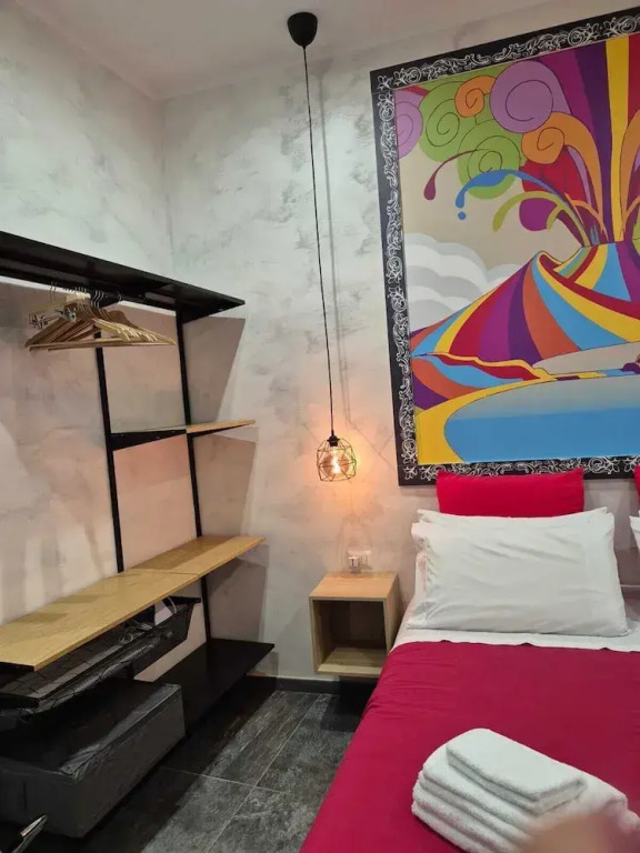 CLALE ROOMS