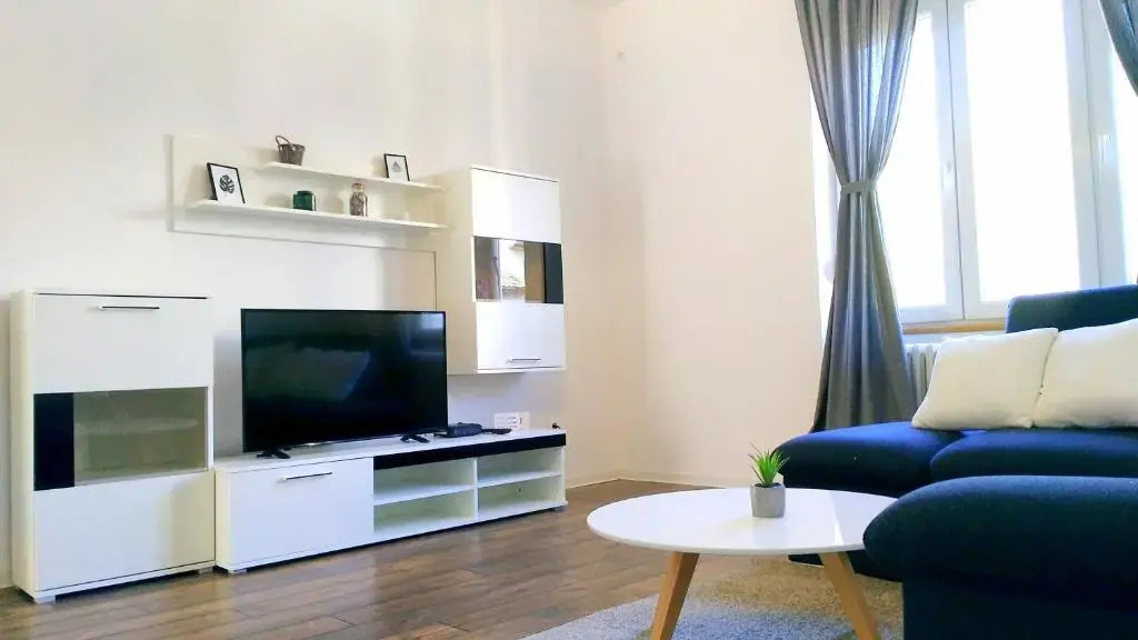 Filin Home Stefanovica 2
