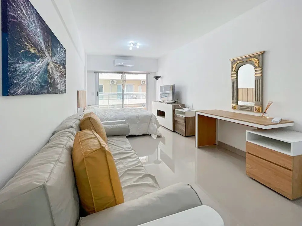 Oasis en San Telmo- Estudios de Lujo con Piscina, Seguridad y Más