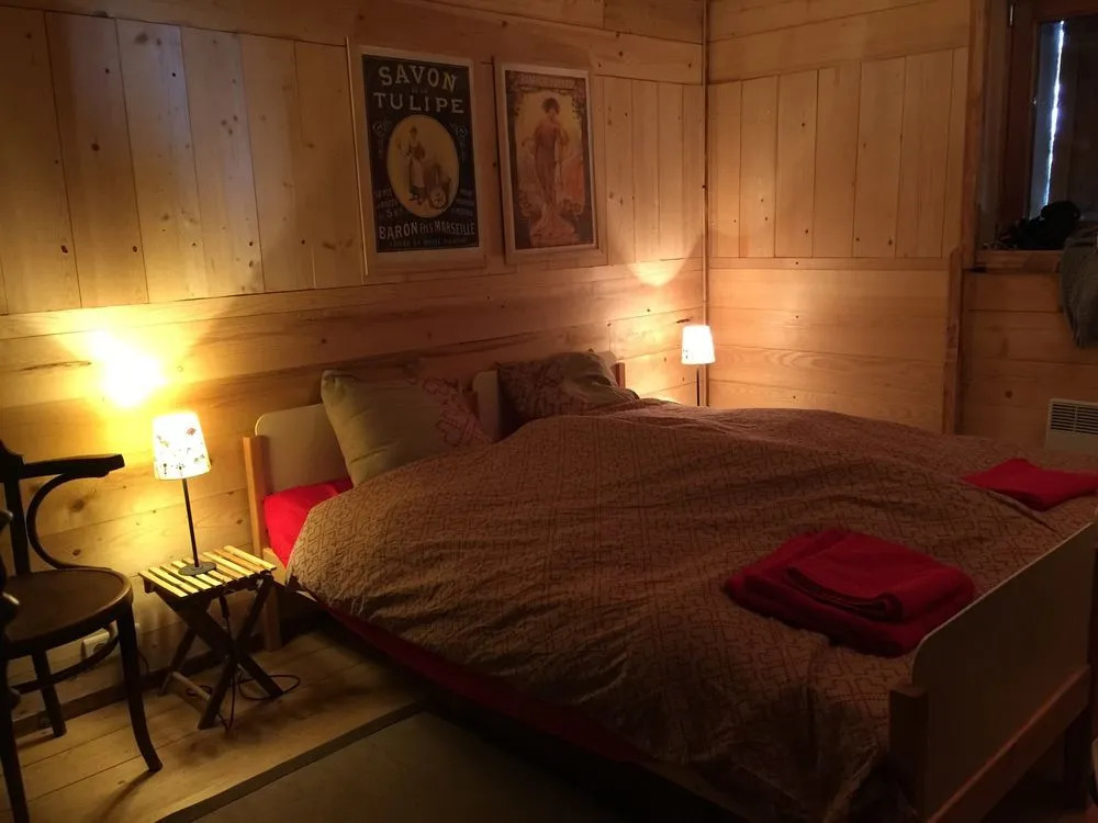 Warm and Stylish Boutique Lodge LEtoile de Savoie