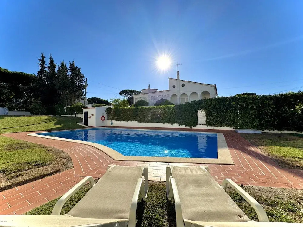 Vilamoura Brightness Villa With Pool by Homing