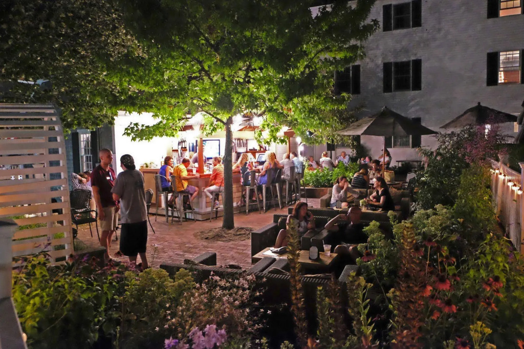 Kelley House