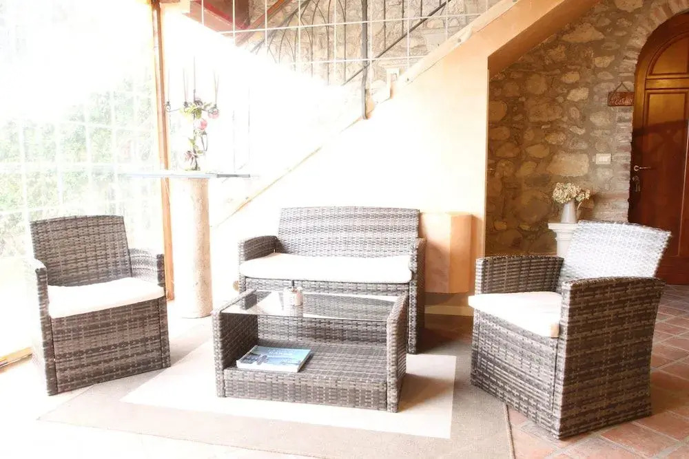 Agriturismo Cascina Crocelle - Lake View and Heated Pool