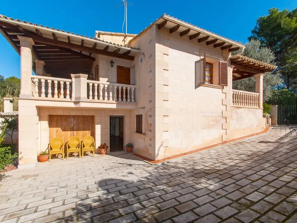 Villa Teix de Bonaire para 10, jardines y vista mar