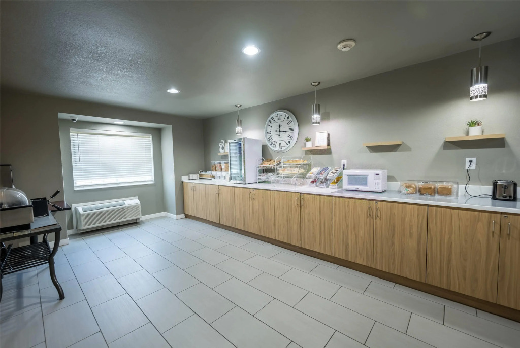 Microtel Inn & Suites Cheyenne