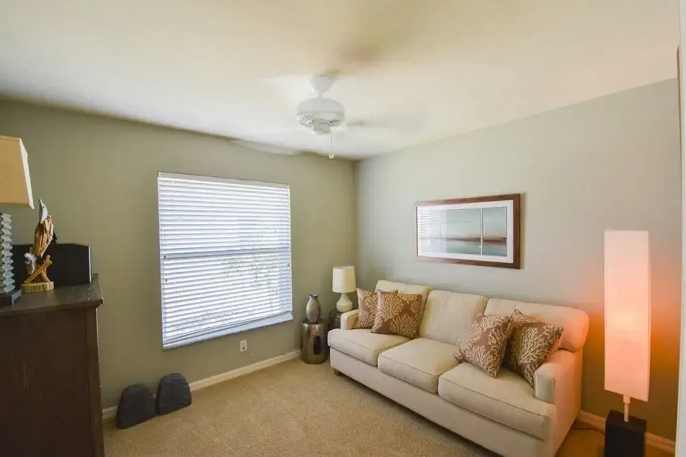 Beachcomber Home #65142 4 Bedrooms 2 Bathrooms Home