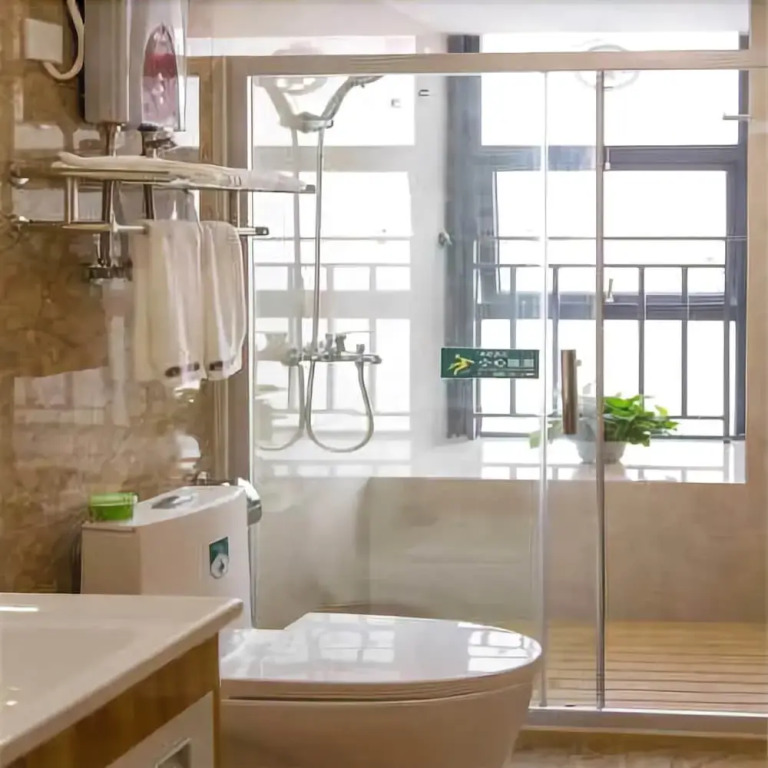 U Service Apartment