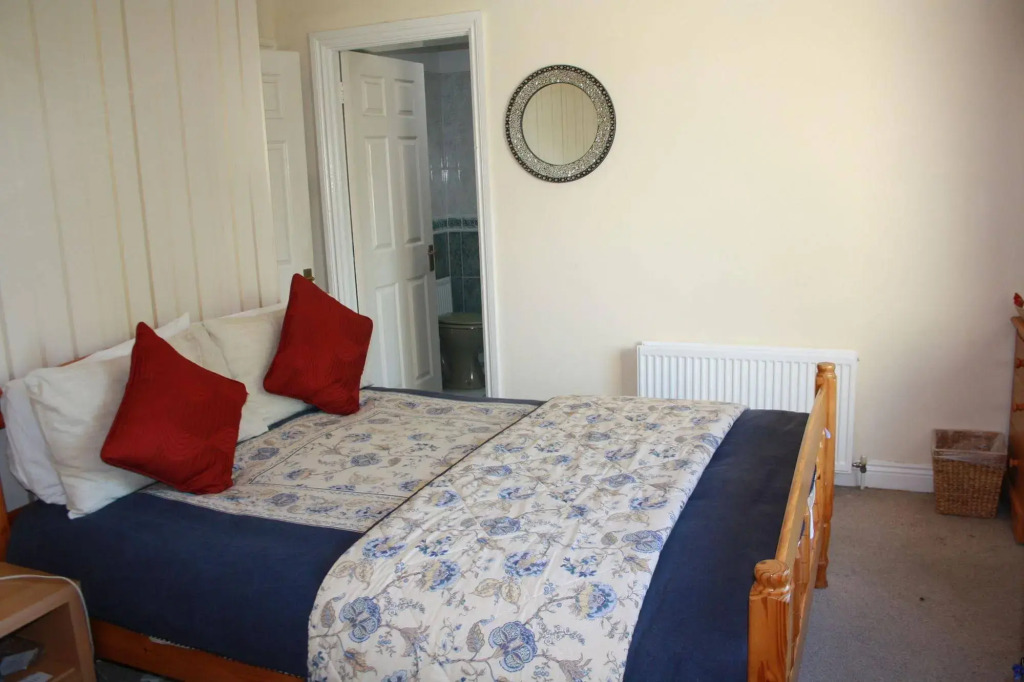 Seamount House B&B