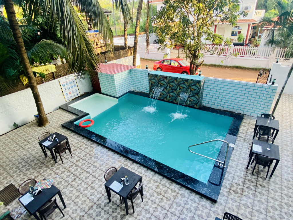 BSG Stay - Turtle Beach Morjim Goa
