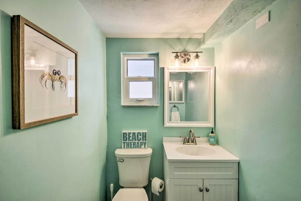 Family Friendly Oceanfront Condo w/ Pool!
