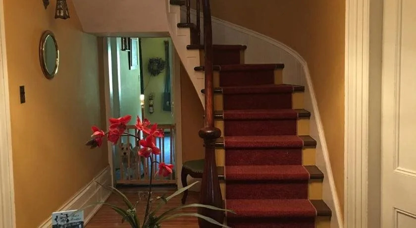Morton House Inn