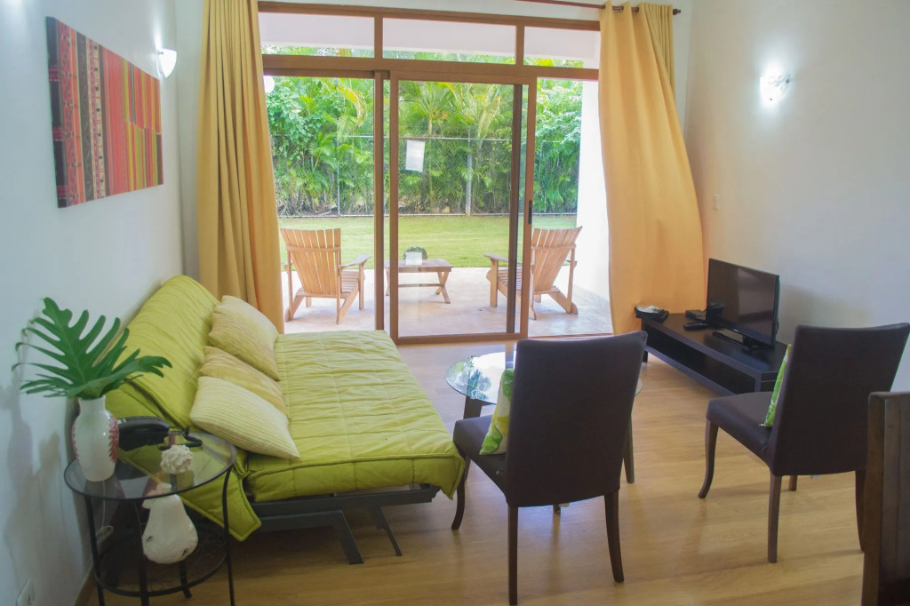 Sybaris Suites & Residences