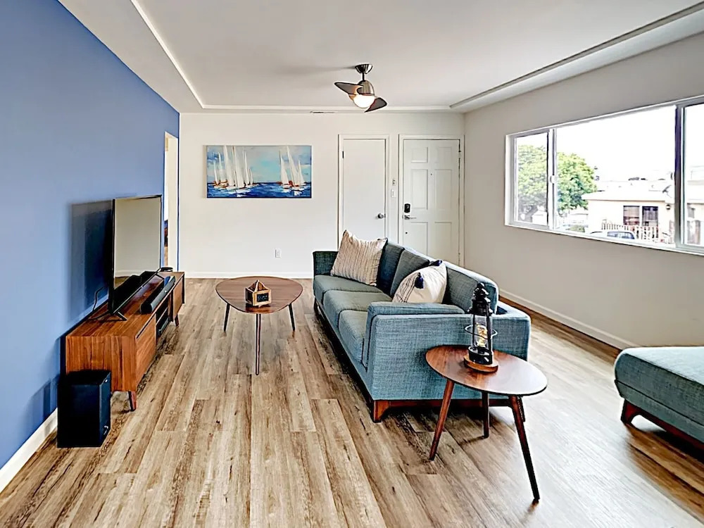 1271 San Diego - 3 Br Home
