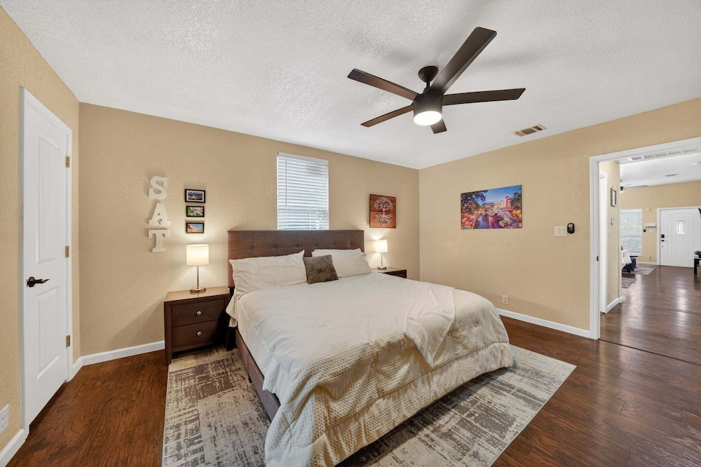 Minutes From Alamodome, Riverwalk, Pearl And Hbgcc 3 Bedroom Home