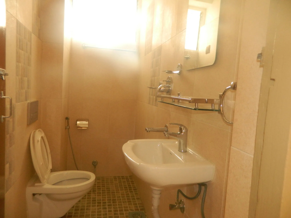 Om Tara Guest House Pvt Ltd