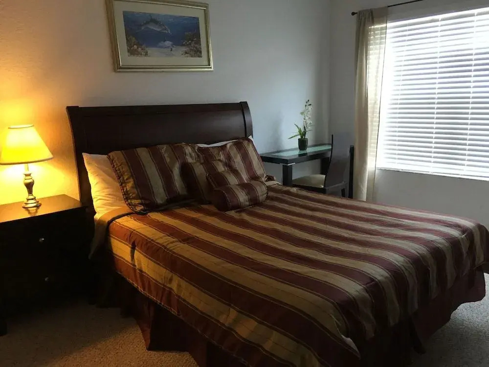 4 bedrooms townhome at The Villas at Seven Dwarfs FD4 by RedAwning