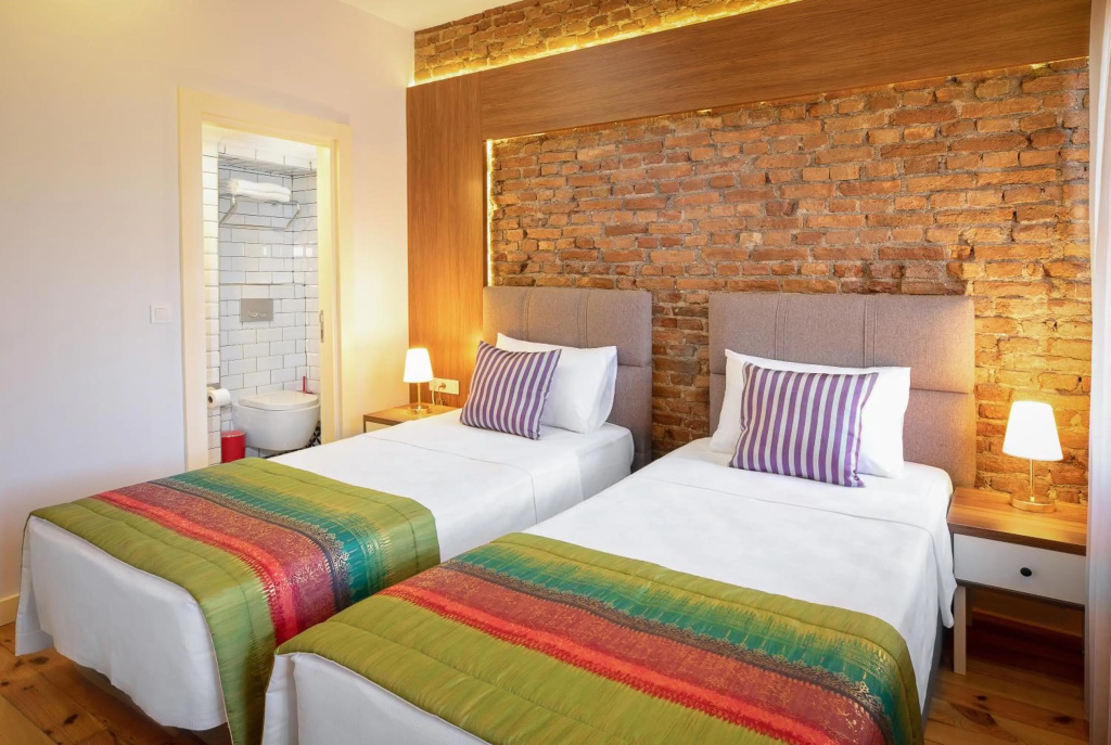 Mono Hotel