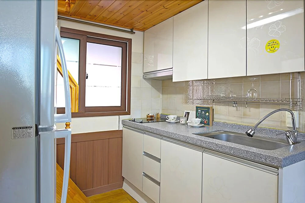 Pohang Guryongpo Ara Pension