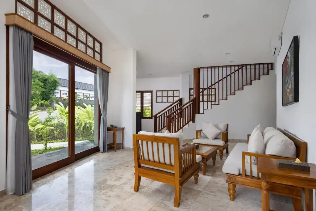 Swan Paradise A Pramana Experience