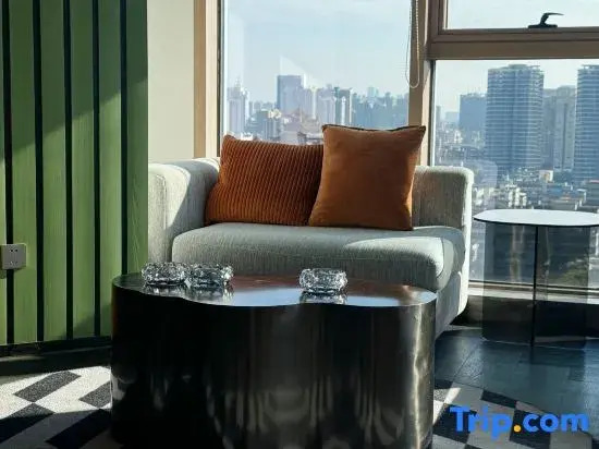 Puyun Cloud Apartments (Foshan Lingnan Tiandi Ancestor Temple Metro Station Branch)