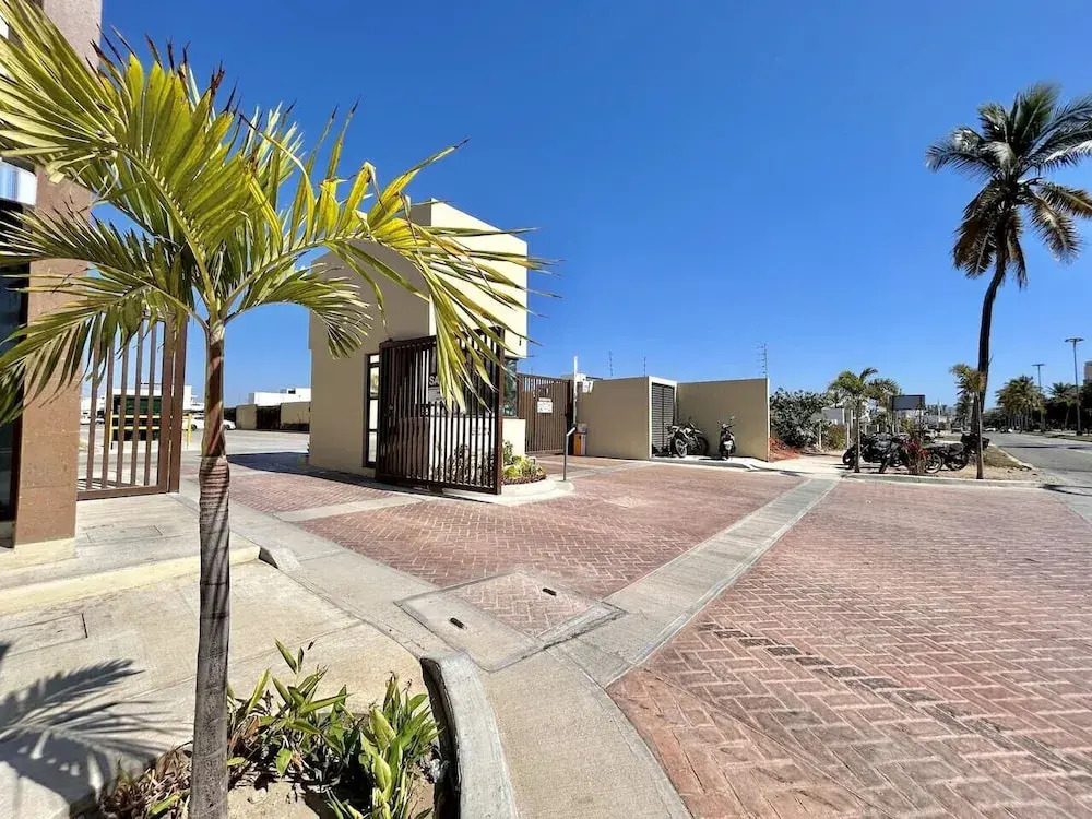 Oceanna Apartments