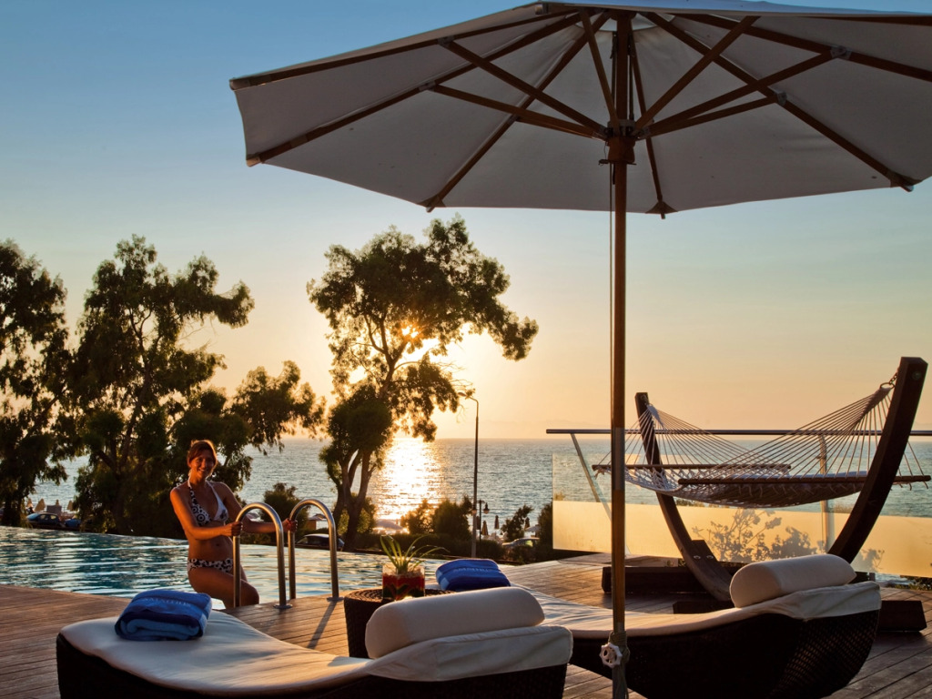 Amathus Elite Suites(Ixia)