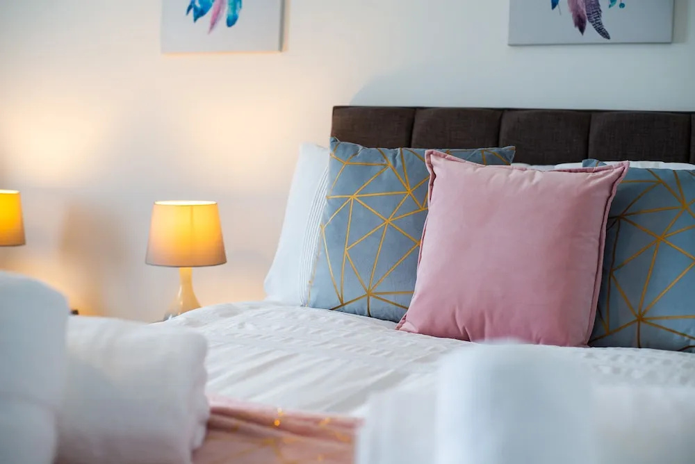 Perfect Swansea Base for Families & Friends