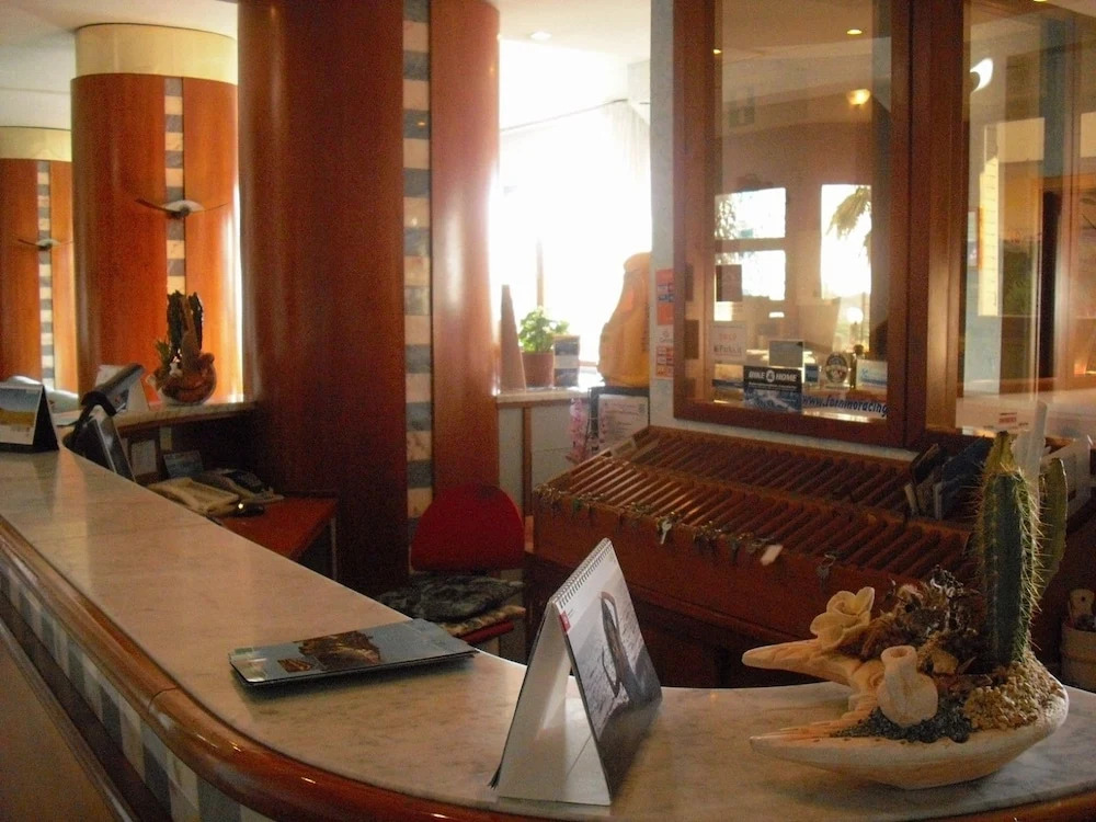 VILLA PADULELLA 8&2, Emma Villas