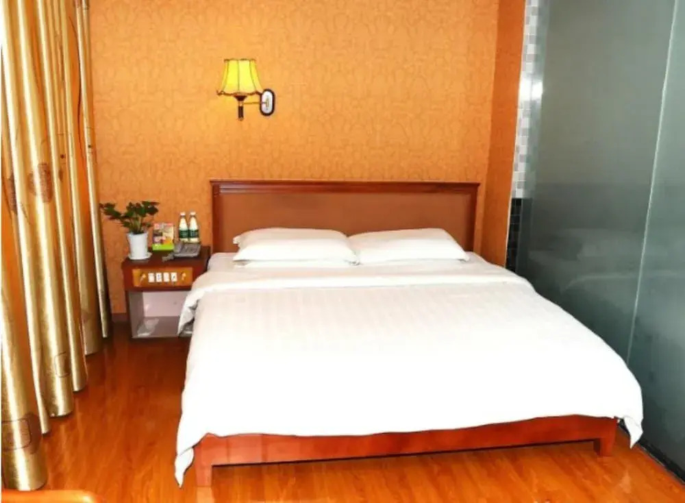 Fubanhao Hotel (Shenzhen Pingzhou)