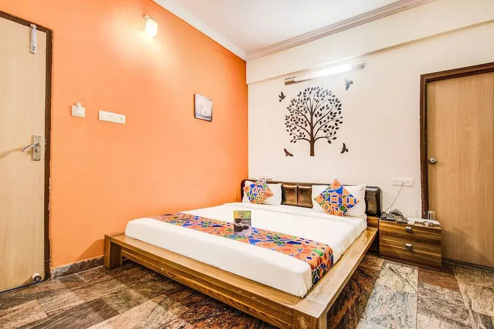 OYO 451 Goyal Residency