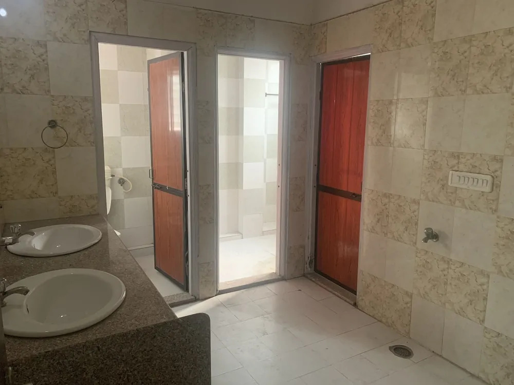 JK Rooms 147 Lions - Best Budget Hotel In Koradi Nagpur