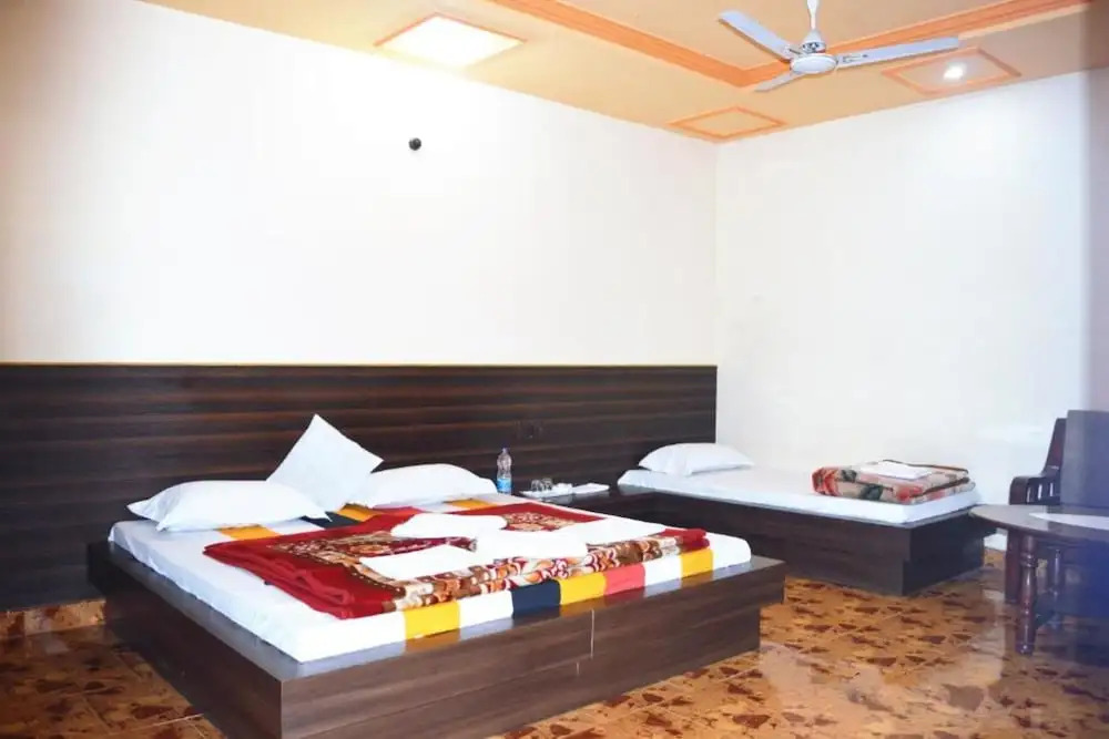 Hotel Goverdhan Tourist Complex