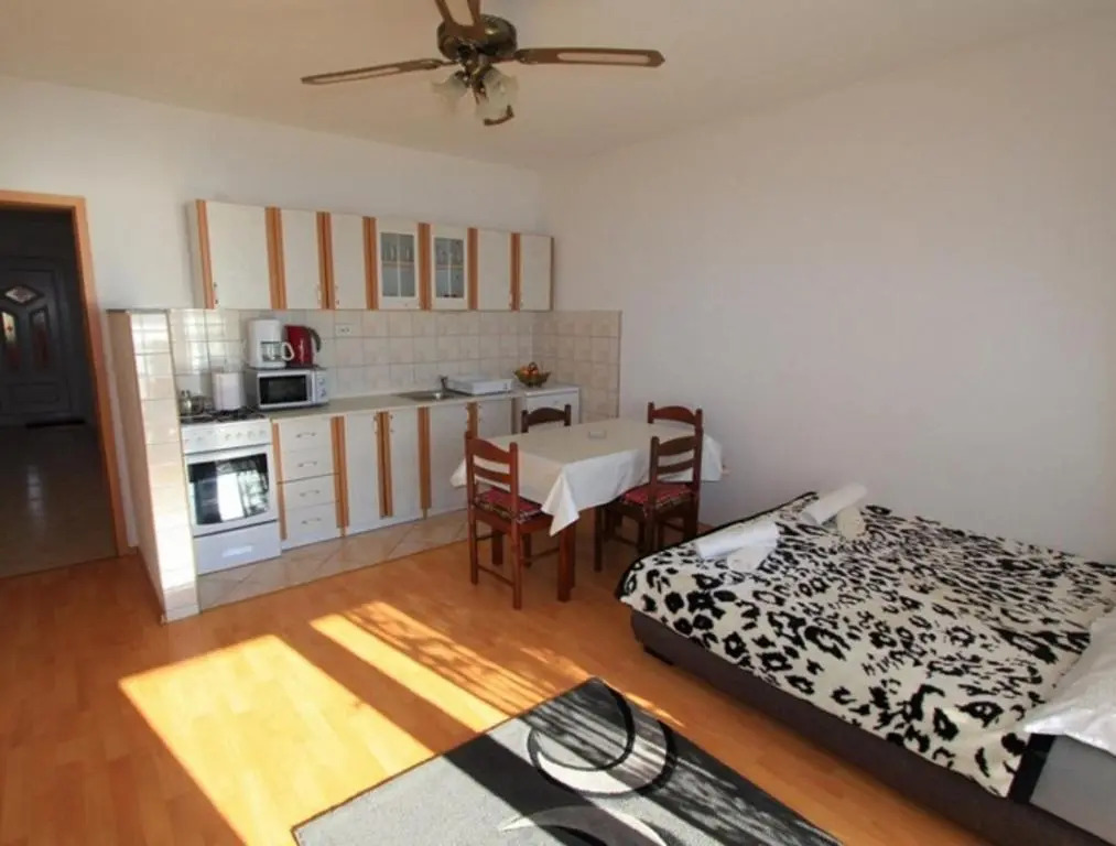 Apartments Karalic