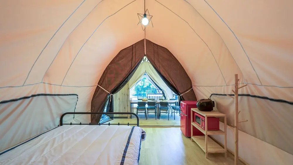 Gapyeong Saeyeon Caravan Camping