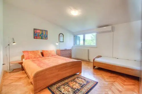 Apartment Near Firule sandy beach