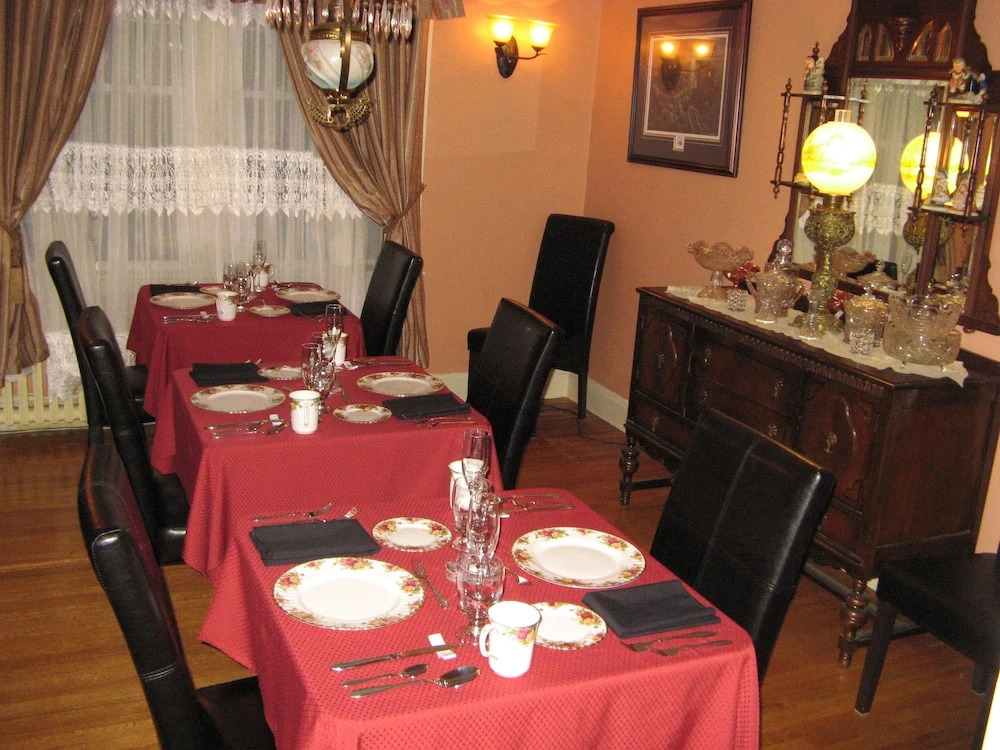 Baccalieu Trail Bed and Breakfast Fine Dining Restaurant