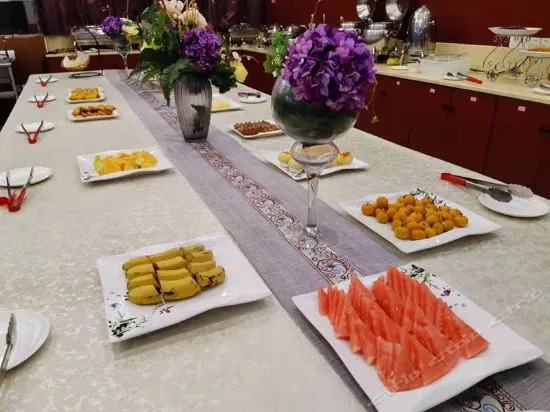 Ganzhou Iron Dragon Hotel
