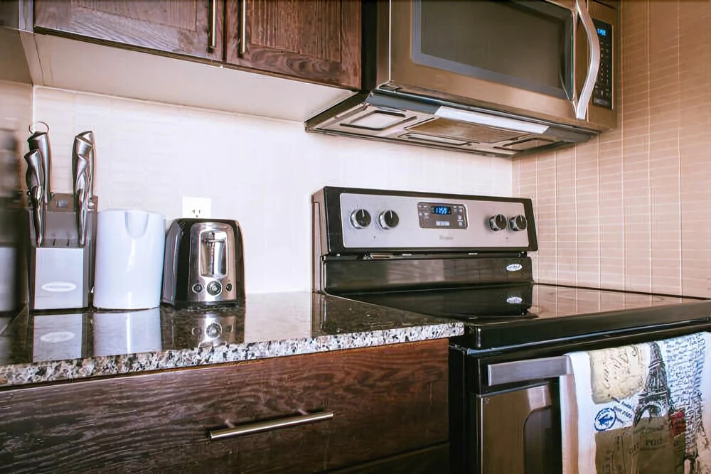 JP Stays - Luxurious Condo offered by Short Term Stays