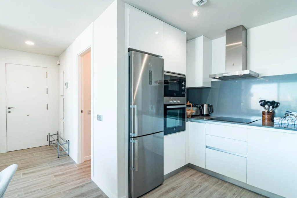 LM351A- Luxury 3 bed family apartment