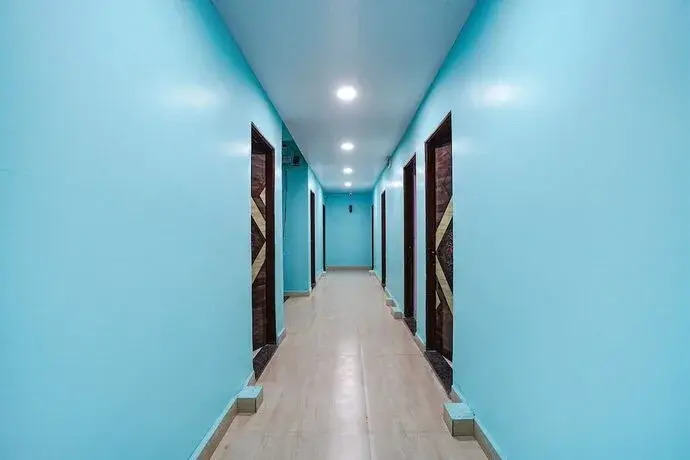 FabExpress Evaan Deluxe Rooms