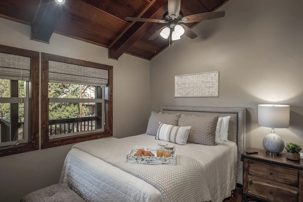 Moon Mountain Escape by Ruidoso Vacation Rentals