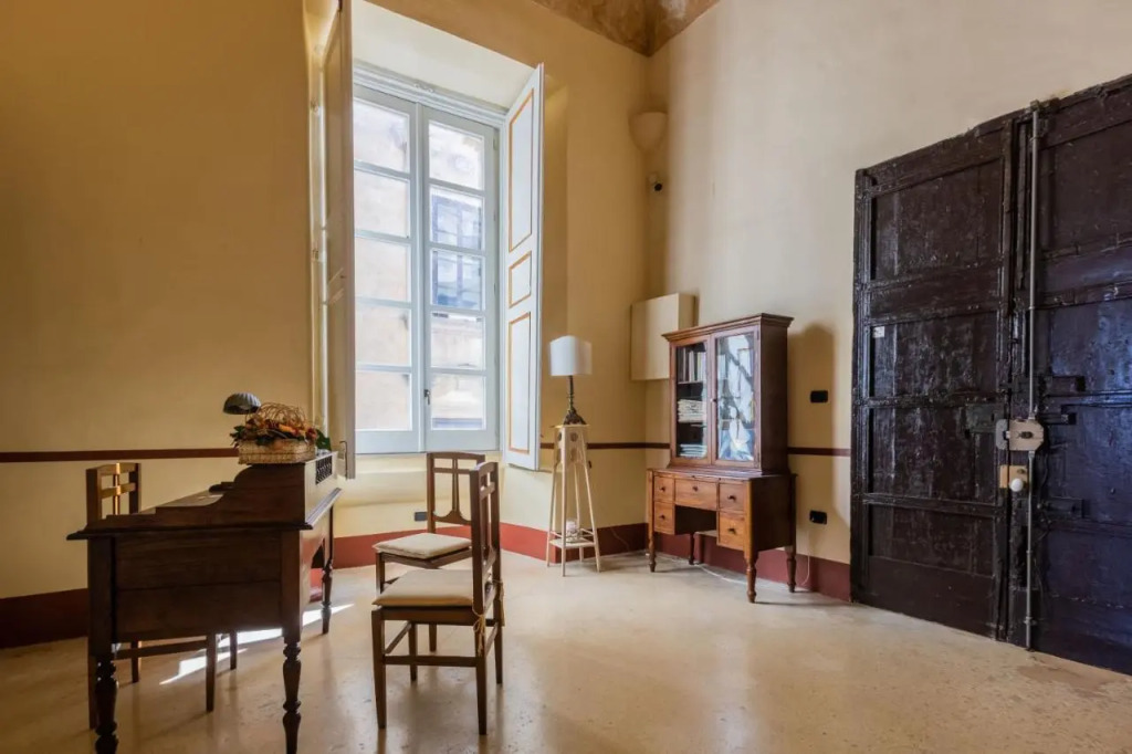 Palazzo Insula