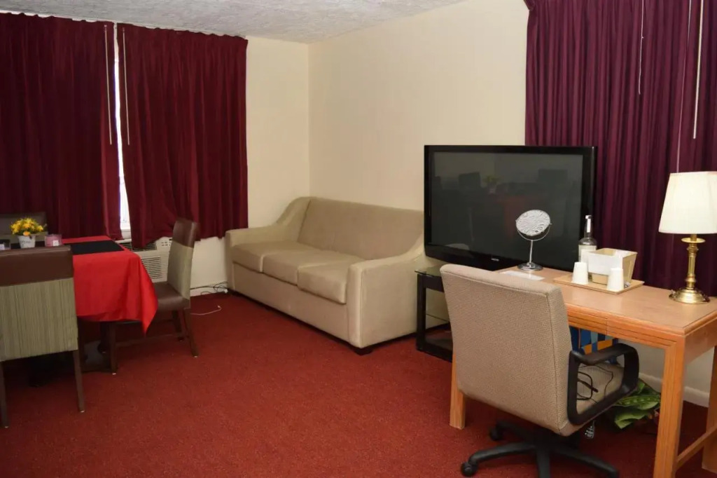 Days Inn Oswego