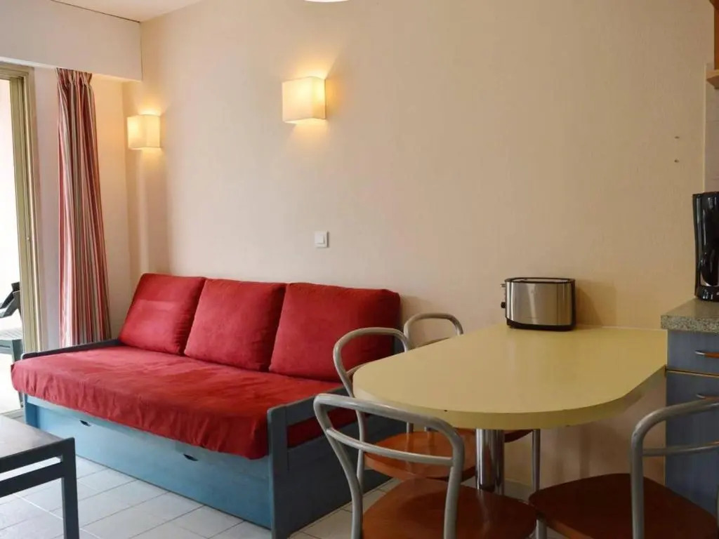 Appartement Golfe Juan, 2 pièces, 4 personnes - FR-1-252-140
