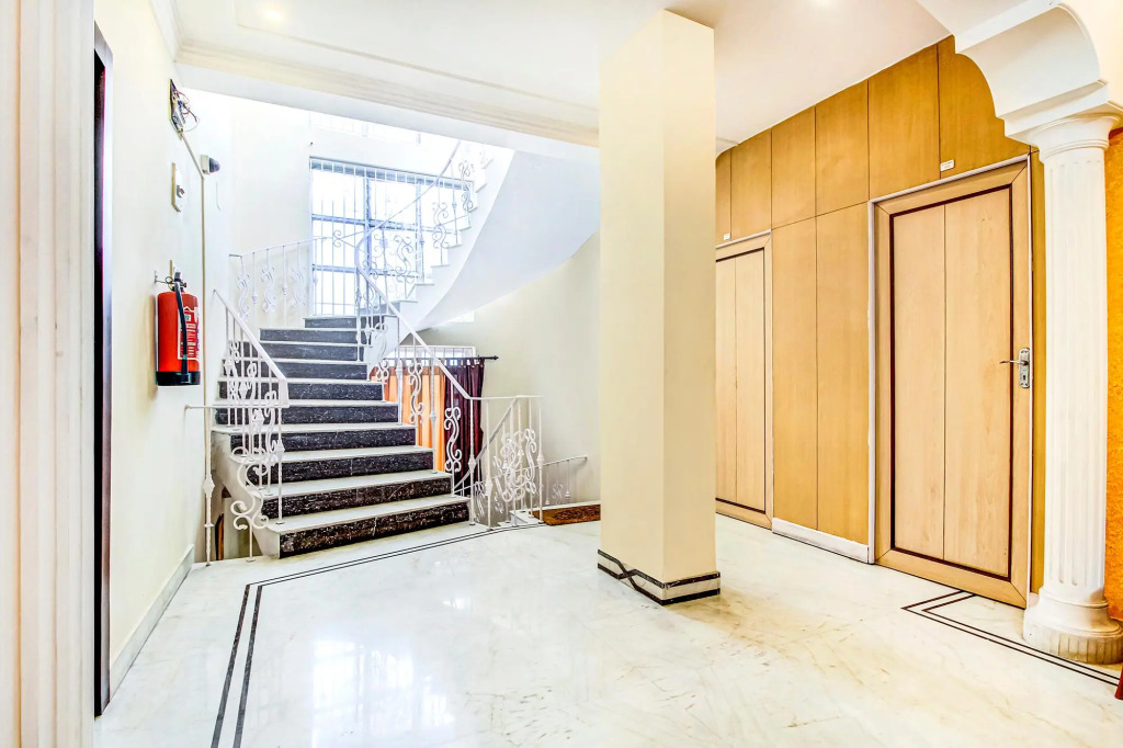 FabExpress Kolkata Residency